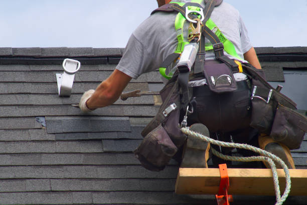 Quick and Trustworthy Emergency Roof Repair Services in Topeka, IN